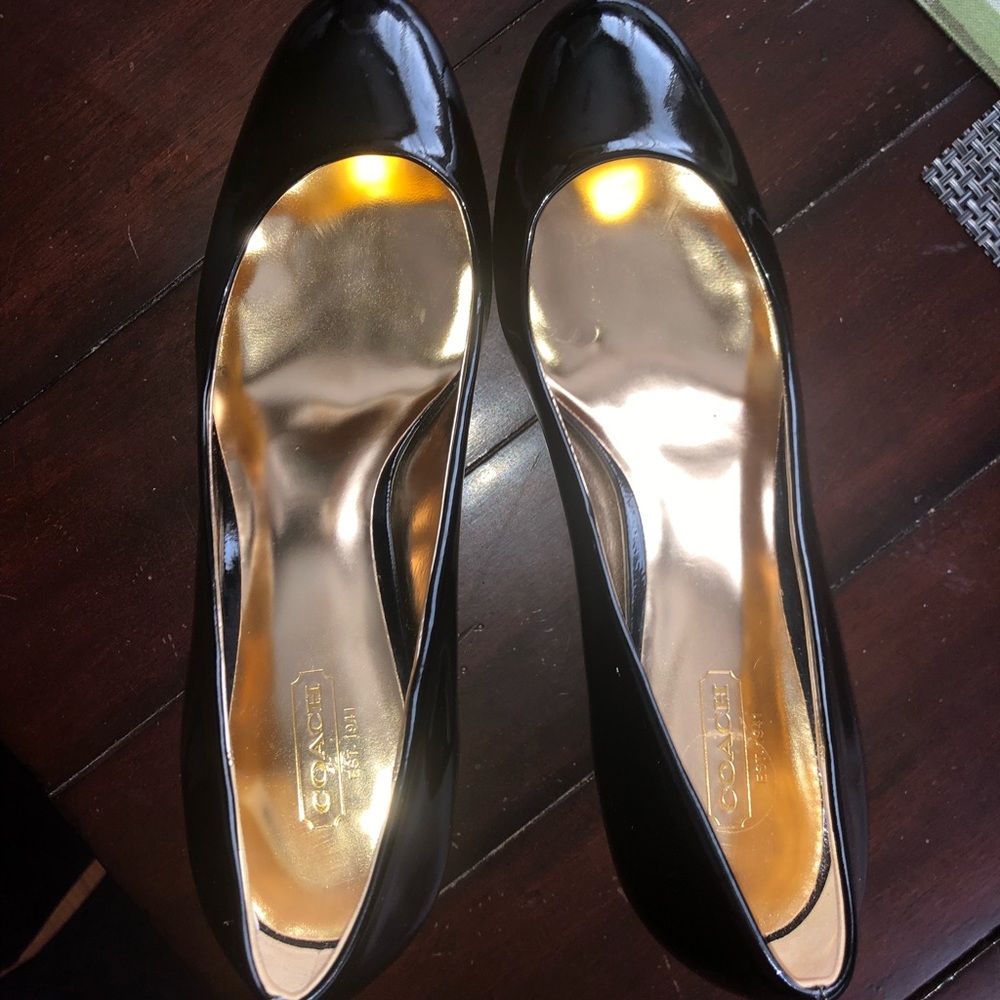 Coach heels/pumps